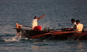 Résultat de recherche d'images pour "human powered watercraft images"