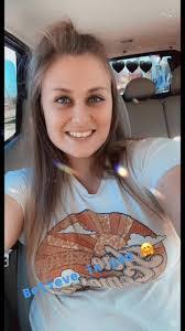 Amber Lathrop's Instagram, Twitter & Facebook