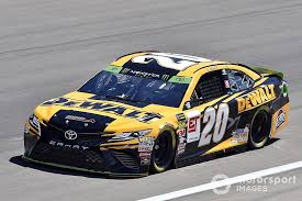 I love how chris myers was on the gridiron at fedex field talking about my redskins' kirk cousins before our recent playoff game and now he's in the. Nascar Las Vegas Erik Jones Bei Playoff Auftakt Auf Pole Position
