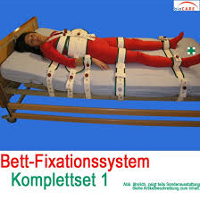 · einem bauchgurt, der an dem bettgurt befestigt ist und dem liegenden patienten um. Bettfixierung Sanitatshaus Burbach Goetz Der Grosse Onlineshop Fachhandel Service Top Preise Schnell Zuverlassig Neu Mit Rollstuhlzentrum Cpap Center