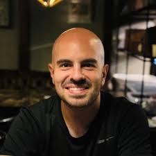 Ruben Arevalo (@ubenarevalo)