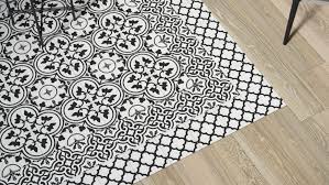 Il en est de même pour le carrelage imitation carreau de ciment. Carrelage Imitation Carreaux Ciment Toulouse Balma Lmcs La Maison Du Carrelage