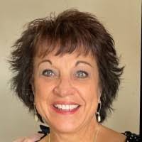 Carol Steen's Instagram, Twitter & Facebook