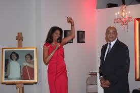 The detroit native joined wgn in 1990 at the age of 25 and established herself. Img 8121 Allison Payne Flickr