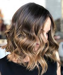 Furthermore, the best wavy hairstyles for guys work well with thick, short, medium and long hair. Hairstyles For Medium Wavy Hair Texture 15 Contemporary Styles