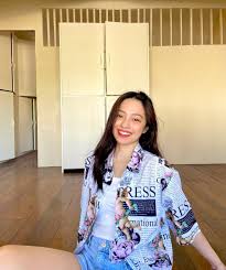 Are butcher block countertops in style 2021 woman jeans with belt. Instagram Post By Perika Ferrer May 24 2021 At 10 44am Utc In 2021 Women Fashion Women S Top