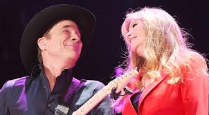 Lisa hartman black personal life, married, husband, family, children. After 27 Years With Love Of His Life Clint Black Shares Key To Happy Marriage Country Music Soul
