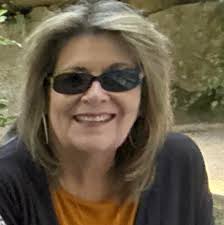 Should I choose Icy Straight Zip Line or Gondola for great views in Alaska?