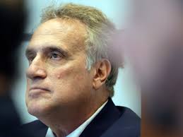 Judge allows Deerfield Beach mayor candidate to remain