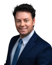 Josh Dotson's Instagram, Twitter & Facebook