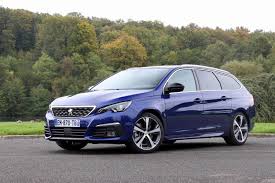 The 308 sw is also relatively light, which helps it to. Essai Video Peugeot 308 Sw Restylee 2017 Les Breaks Ont Encore Leur Mot A Dire