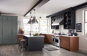 On the value scale (how light our eye sees the color, 0 being black and 10 being white) it sits. Fresh Looks In The Kitchen Tinted By Sherwin Williams