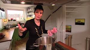 Check spelling or type a new query. Wat Is Het Verschil Tussen Gewelde En Gestoomde Couscous Melk En Dadels Youtube