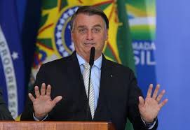 Major decidiu que não iria deixar de falar o que pensa de carlos bolsonaro e utilizou suas redes sociais para insultar o político. Bolsonaro Cancela Ida Ao Congresso Apos Morte Cerebral De Major Olimpio Congresso Sbt News