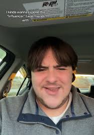 Do you know who I’m talking about? #fyp #influencers #relatable