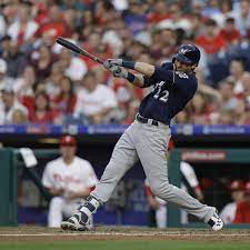 Christian Yelich Leaves Game Vs Mets With Back Injury Described As Discomfort Christian Yelich Christian Back Injury