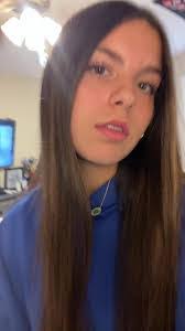 Ella Neely's Instagram, Twitter & Facebook