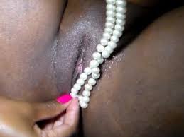 Pearl necklace hottie kirsten price. Pearl Necklass Porn Cum Pearl Necklace Porn A Facial And Pearl Necklace On This Megapornx