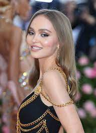 Ash Brown Hair Color Ideas Best Brown Hair Colors Ash Brown Hair Color Ash Brown Hair Brown Hair Colors