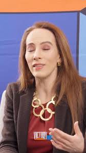 Irene Cruz-González Espinosa, fotografiada por Erick Jasso en 2009. La  plática con esta astrónoma fue del desarrollo de la ciencia en México a los  instrumentos que se tienen en el telescopio de