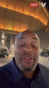 -My post fight reaction video is live at 6:30 PM Eastern/3:30 PM Pacific.  Live from octagon side madness in Abu Dhabi hear my immediate thoughts. Get  there now! Link ⬇️ , youtu.be/5mJjWR8Ines