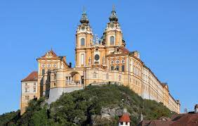 Read more on this topic. Barock Wikipedia