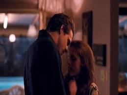Kristen stewart has a role in the new movie 'adventureland'. Kristen Stewart And Ryan Reynolds In Adventureland Video Dailymotion