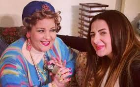 نعي الفنان محمد عادل الفنانة القديرة دلال عبدالعزيز، والتي وافتها المنية منذ. Ù‡Ø°Ø§ Ù…Ø§ ÙØ¹Ù„ØªÙ‡ Ø¯Ù†ÙŠØ§ ÙˆØ¥ÙŠÙ…ÙŠ Ø³Ù…ÙŠØ± ØºØ§Ù†Ù… Ø¨Ø¹Ø¯ Ø£Ù† Ø¹Ø¬Ø² Ø§Ù„Ø£Ø·Ø¨Ø§Ø¡ Ø¹Ù† Ø¹Ù„Ø§Ø¬ Ø¯Ù„Ø§Ù„ Ø¹Ø¨Ø¯Ø§Ù„Ø¹Ø²ÙŠØ² Ø£Ø­Ø¯Ø§Ø« Ù†Øª