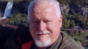 In addition to raising mcarthur and his sister, his parents fostered troubled children from toronto, often with six to ten in their care at any given time, and had a good reputation in the area according. To2hr1pvs68hmm