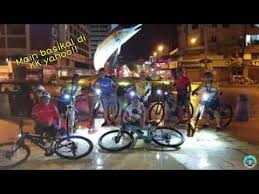 But if you visit the city in a hurry, we have a list of beaches for you that shouldn't be missed at all. Main Basikal Malam Malam Di Kota Kinabalu Tembirang Main Wheely Lagi Youtube
