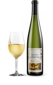 Le pinot blanc alsace tradition 2019 est un vin blanc souple et tendre, avec une robe claire et des reflets dorés. Cave De Cleebourg Vins D Alsace Le Vignoble Secret