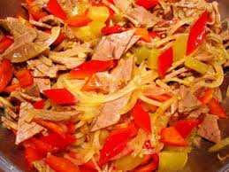 Rindfleischsalat Mit Rindfleisch Gekocht Und Spitzpaprika Rot Rezept Mit Bild Kochbar De
