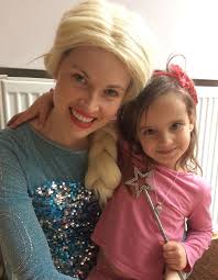 The Latest Sparkly News, Reviews, Classes and Photos