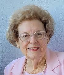 Marcella Hull's Instagram, Twitter & Facebook