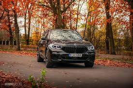 Even with all the thrashing about i still returned 13.7l/100km, where similar performance and driving from the cheaper jeep srt8 v8 petrol returned just over 27l/100km. Test Drive Bmw X5 M50d Final Edition Saying Goodbye