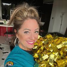 GET OUT OF HIS WAY! Miami Heat Two-Way Myron Gardner served up a filthy  poster for the Sioux Falls Skyforce. 🔥