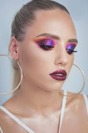 Sandra Trybus's Instagram, Twitter & Facebook