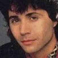 Kris Law : écoute gratuite, téléchargement MP3, video-clips, bio, concerts