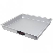 Seamless squarebake corners with straight sides produces consistent heating for the best possible rise. Cake Pan Square 16 X 16 X 2 Inches By Fat Daddio S Square