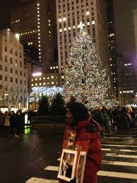 Bescherung — die bescherung ist ein christlicher weihnachtlicher brauch, bei dem geschenke ausgetauscht werden. Wann Ist Bescherung Moment New York