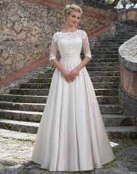 How tall and how much weigh kelly divine? Grace Kelly Ballroom Prom Dresses Fashion Dresses