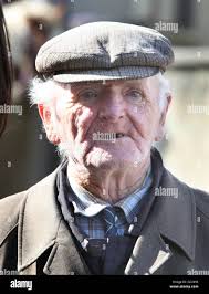 Auld man hi-res stock photography and images