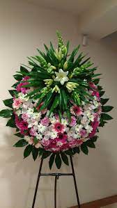 Ring Of Glory 425 00 Funeral Flower Arrangements Casket Flowers Funeral Flowers