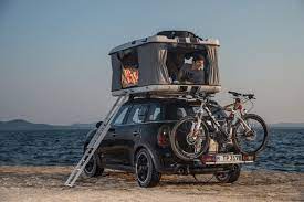 キャンプに行きたくなる 機能美にワクワク感満載のminiキャンピングカー mini s camping luxury campers mini countryman mini cooper