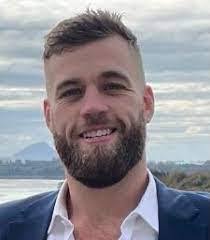 Matthew Kenna's Instagram, Twitter & Facebook