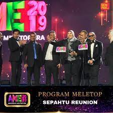 Admin 3 weeks ago astro ria leave a comment 462 views. Astro Gempak Gempaklive Tahniah Sepahtu Reunion Kerana Facebook