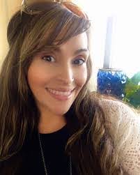 Nanette Monroe's Instagram, Twitter & Facebook