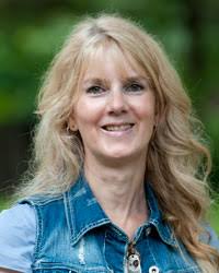 Null, Dianne (Staff)