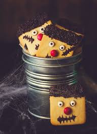 Galletas Frankestein Para Halloween Fun Halloween Food Halloween Treats Tesco Halloween
