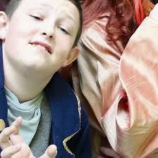 Hi ho, hi ho! It's off to work for Davis students with new panto